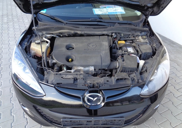 Mazda 2 cena 13900 przebieg: 152000, rok produkcji 2011 z Namysłów małe 172